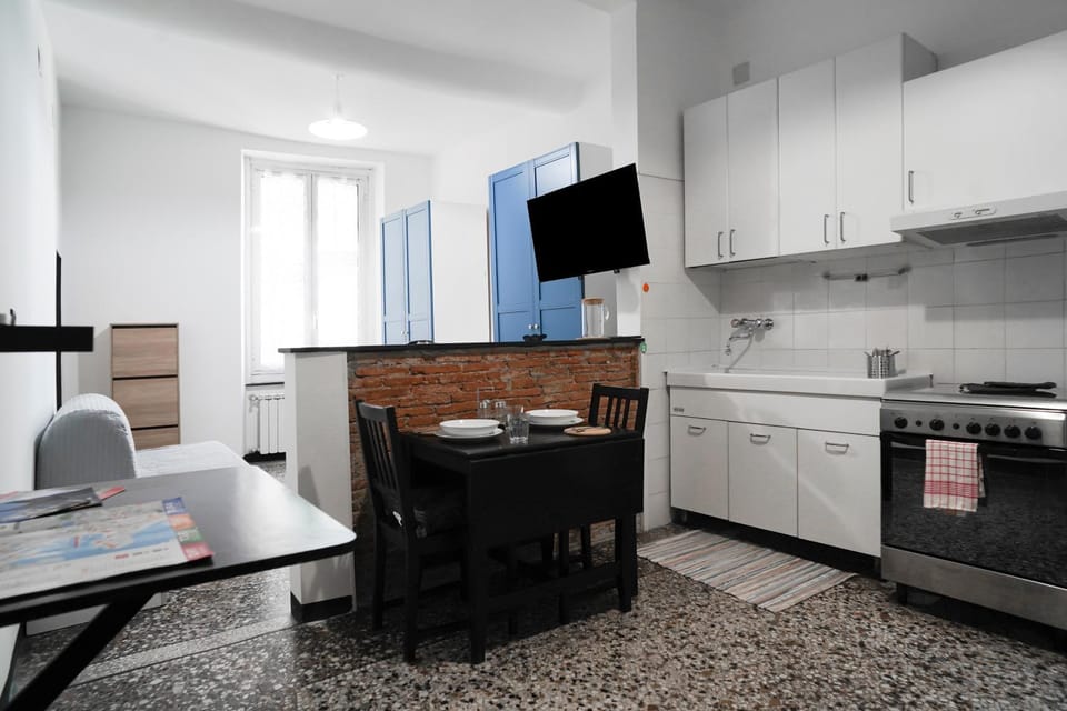 TV and multimedia, View (from property/room), Kitchen or kitchenette, internet