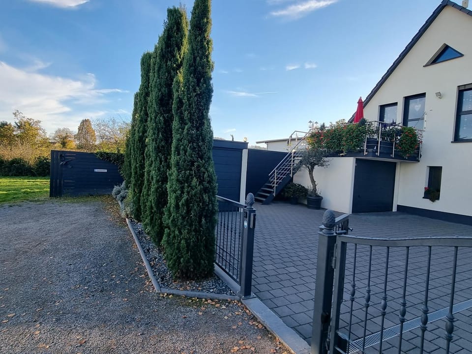 Property building, Parking