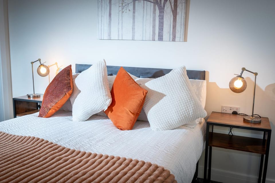 Bed, Bedroom