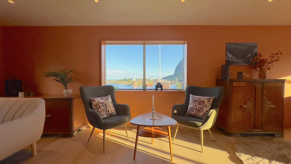 Natural landscape, Living room, Seating area