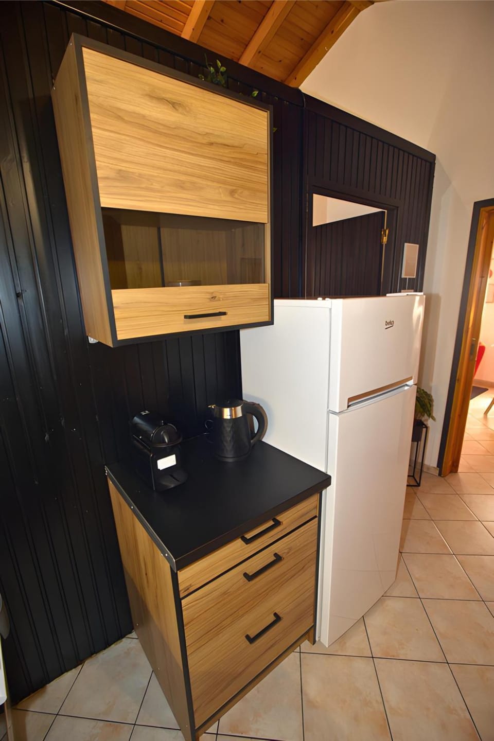 Coffee/tea facilities, Kitchen or kitchenette
