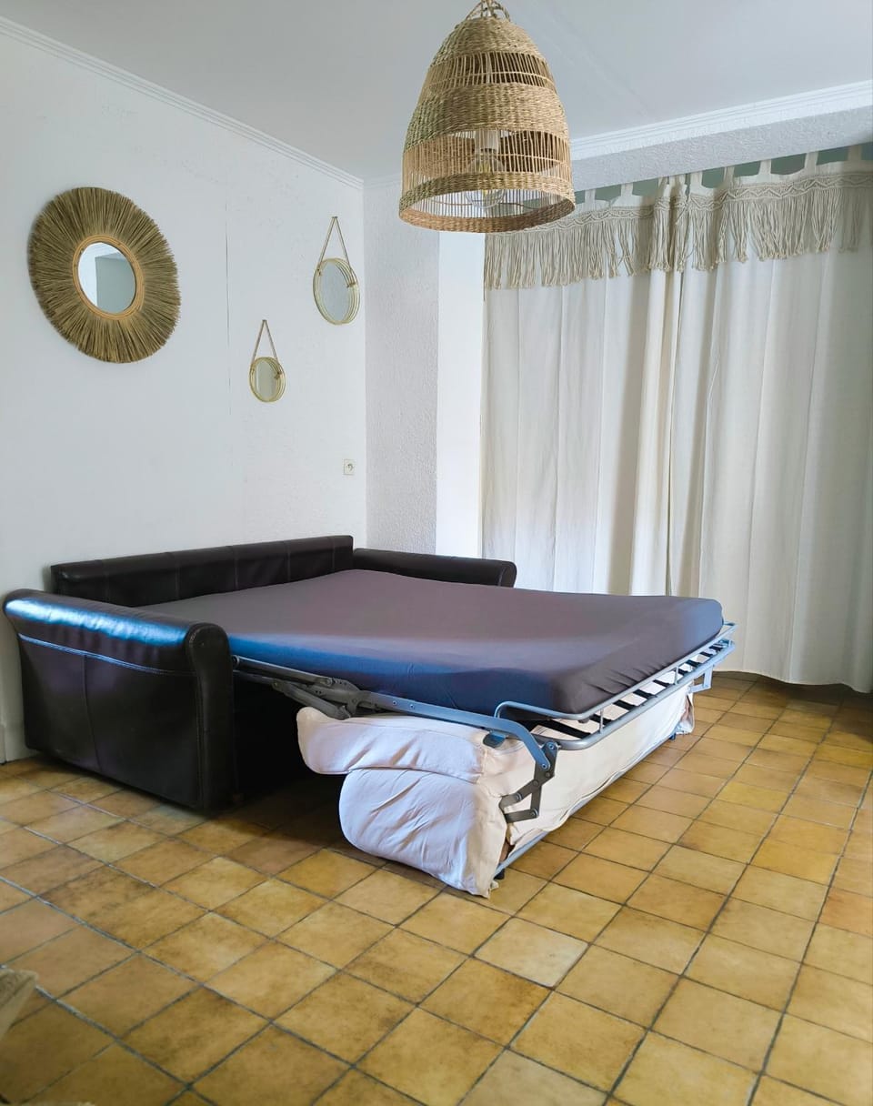 Auravignon Apartment in Sorgues