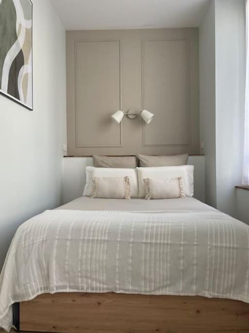Joli appartement avec parking - proche centre ville Apartment in Chartres