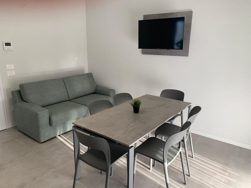 Living room, kitchen