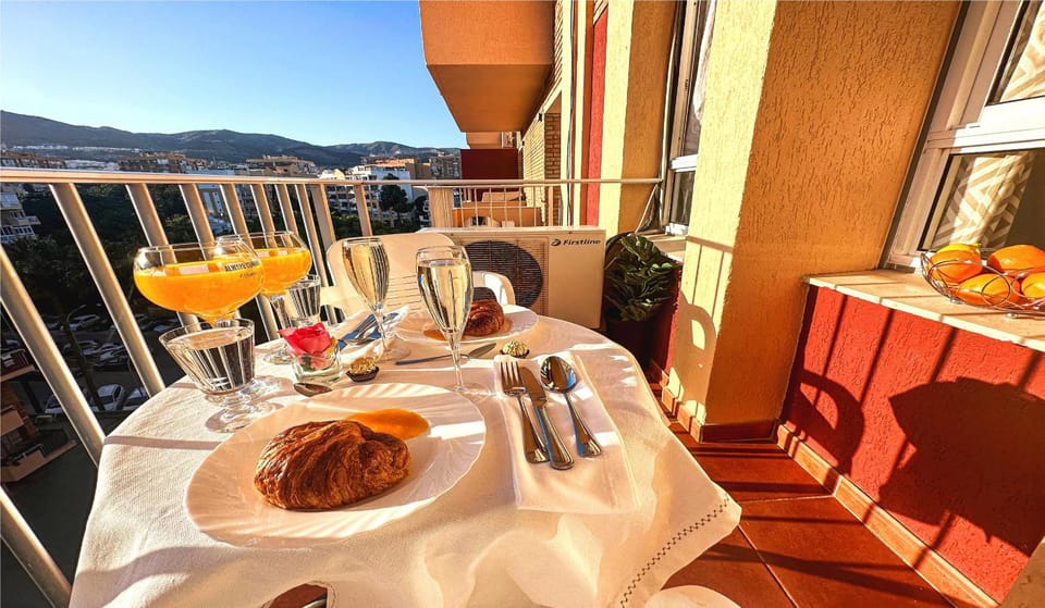 Balcony/Terrace, Balcony/Terrace