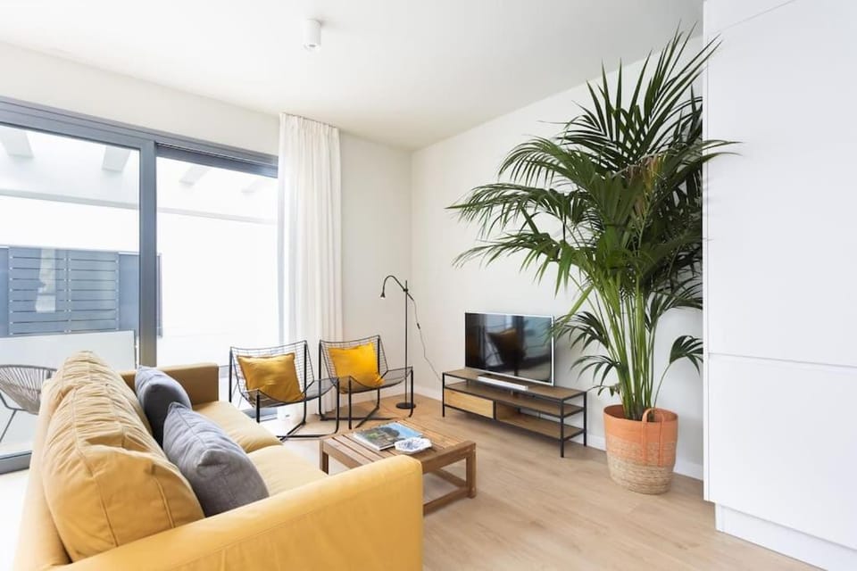 TV and multimedia, Seating area