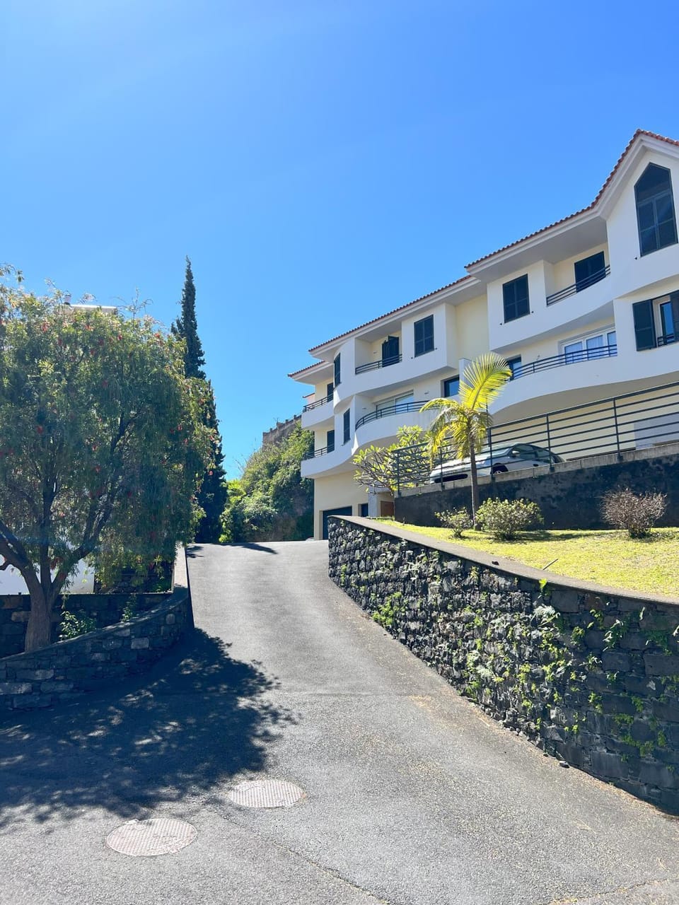 Property building, Spring, Day