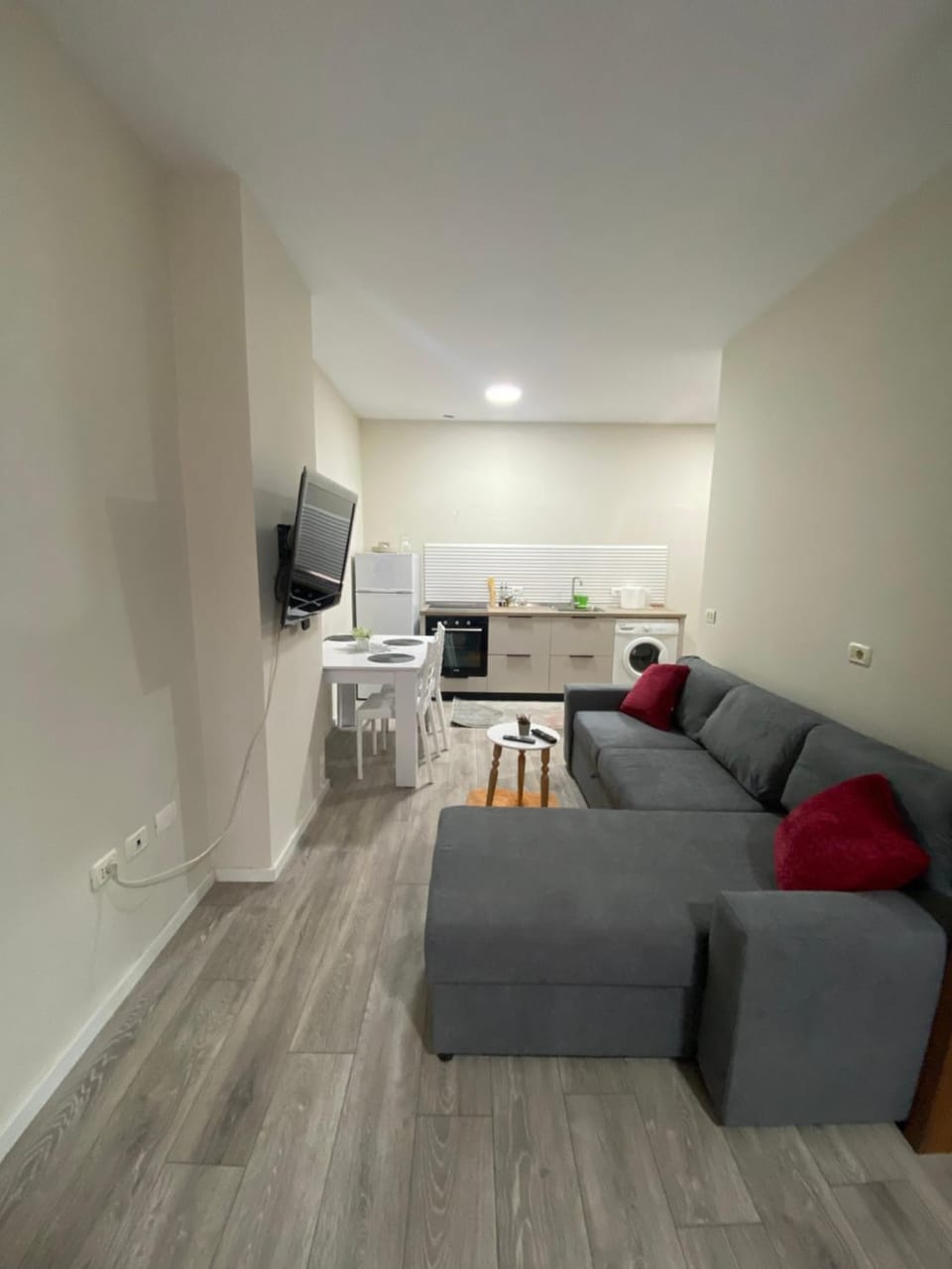 Chlo apartment 5 Tirane Apartment in Tirana