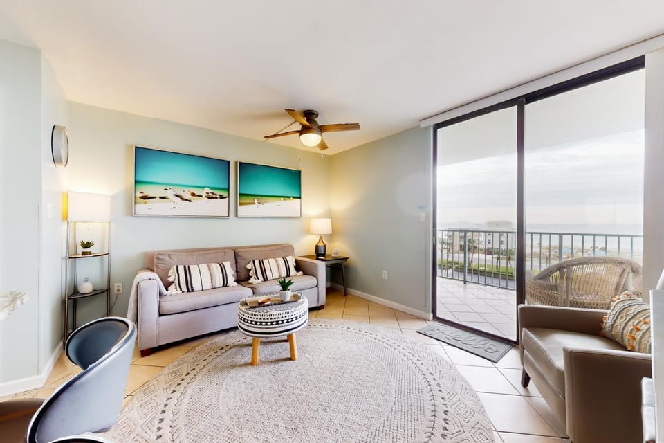 Gulf Shores Surf & Racquet Club #505A Apartment in West Beach
