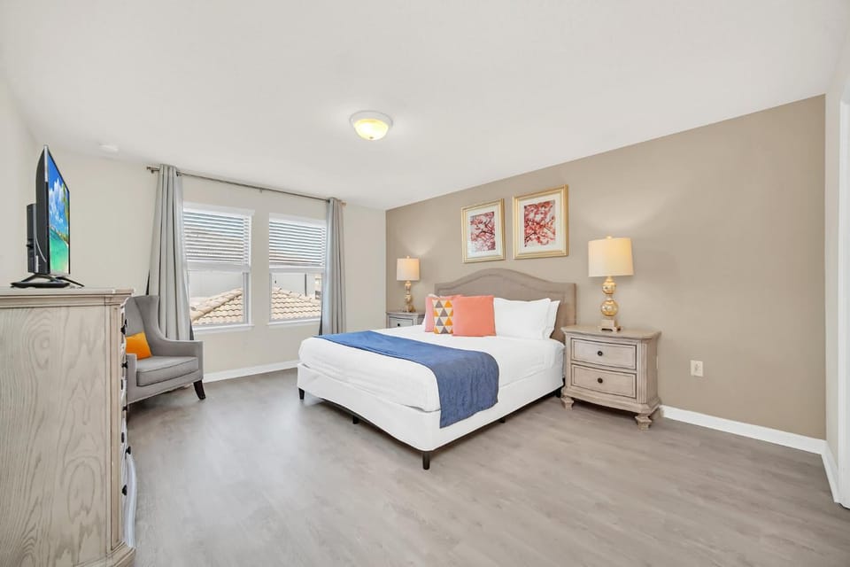 Windsor at Westside Corner Unit Next to Amenities House in Four Corners