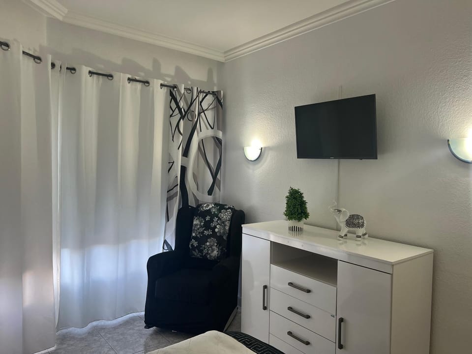 TV and multimedia, Bedroom