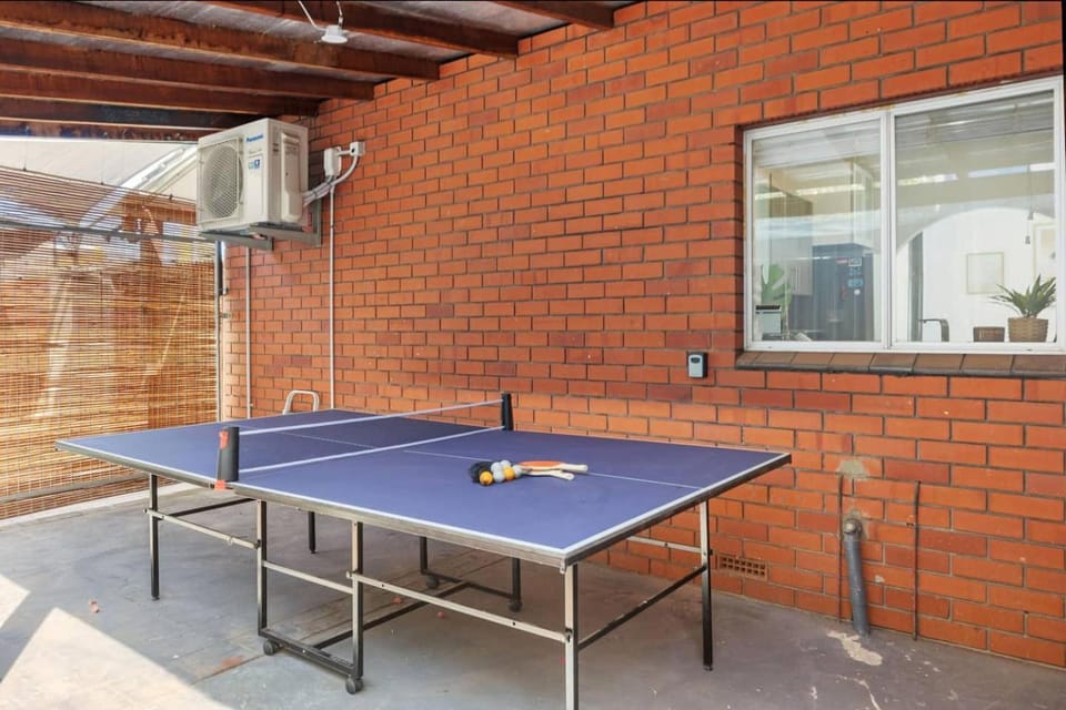 Table tennis