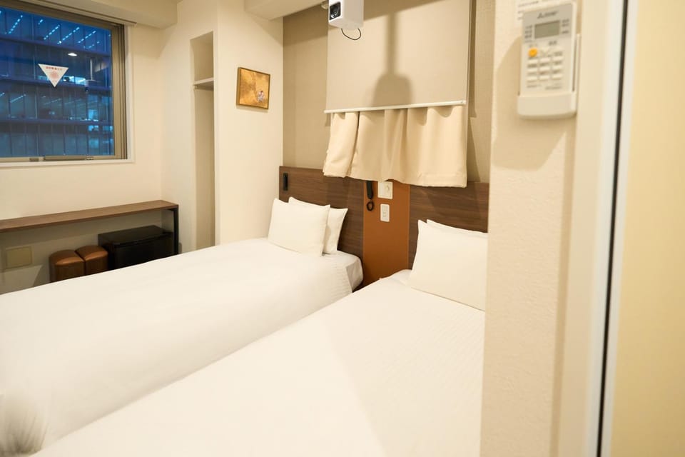 Bed, TV and multimedia, Photo of the whole room, Bedroom, air conditioner