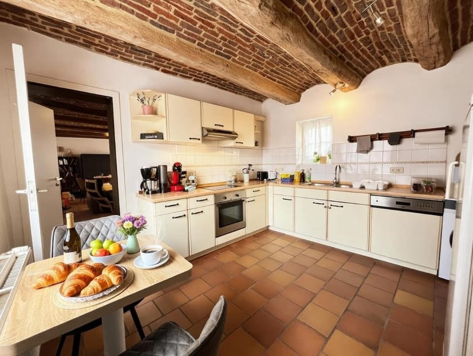 La Maisonnette - 2 chambres, parking, jardinet & calme House in Hauts-de-France