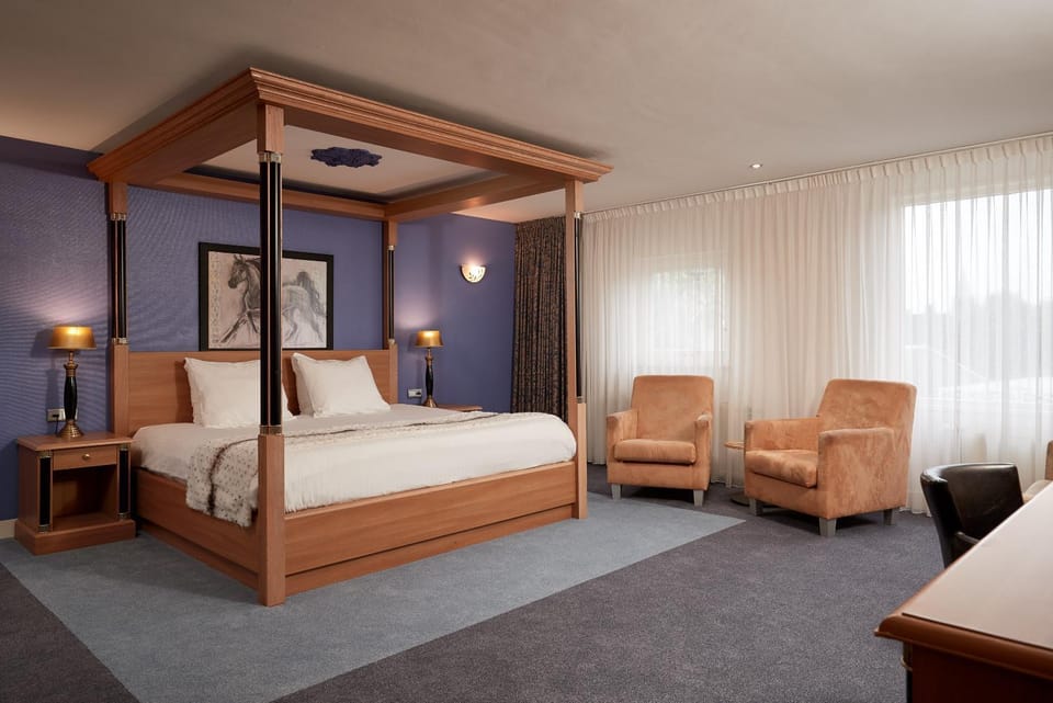 Bed, Coffee/tea facilities, Photo of the whole room, Bedroom