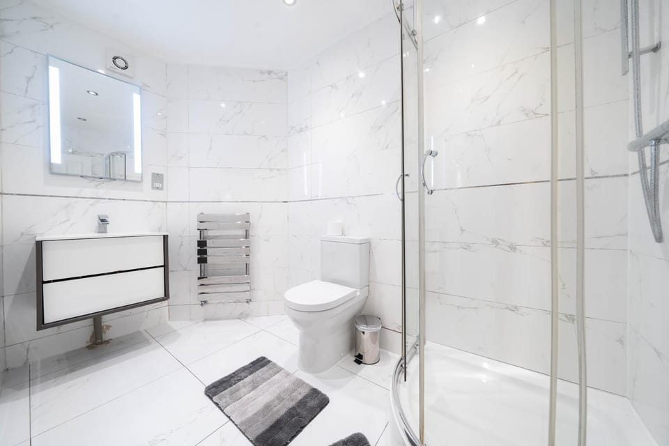 Toilet, Bathroom