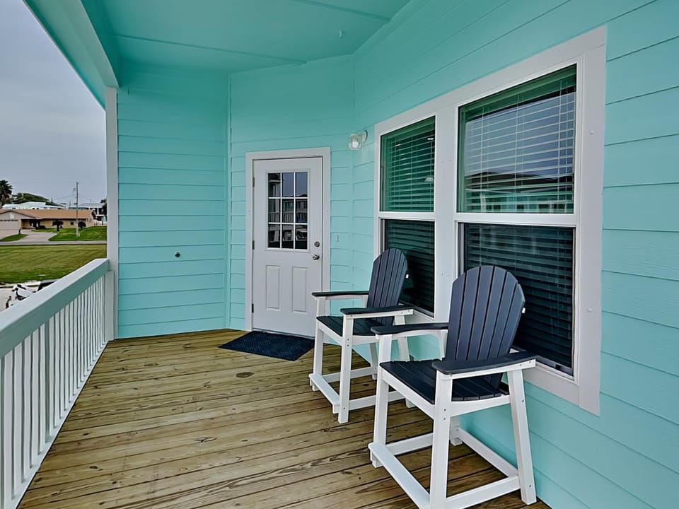 Patio, Seating area, furniture