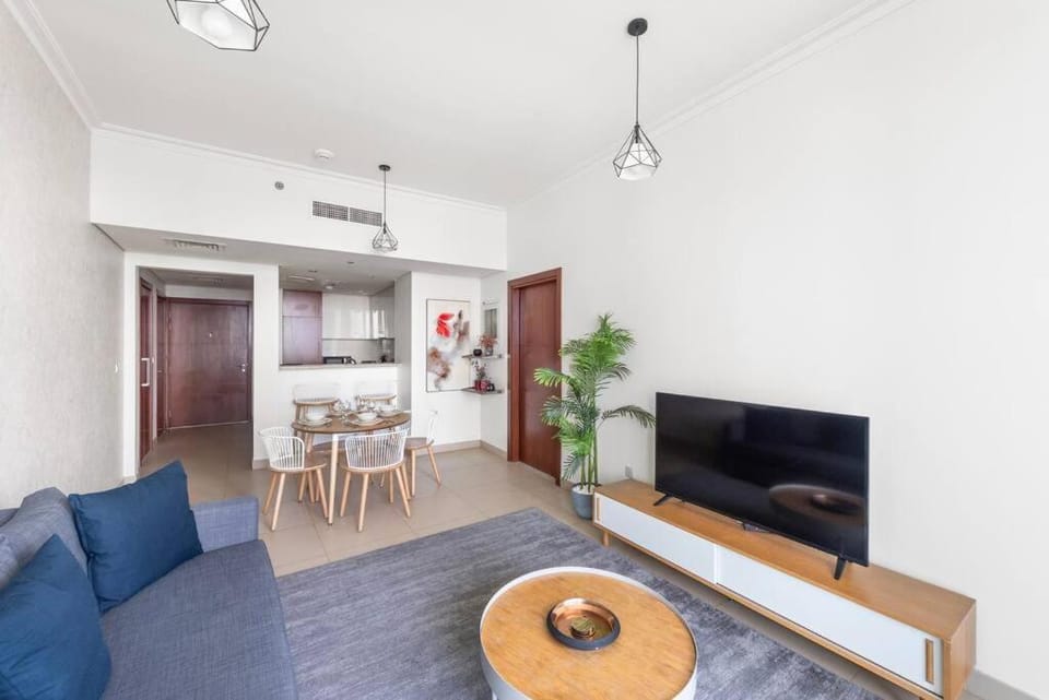 FIRST CLASS 1BR Beautifully Furnished Apartment in Dubai