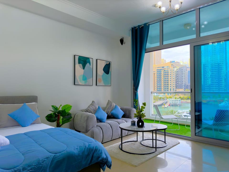 Lxury Brand New Studio w/ Balcony and Marina View Apartment in Dubai