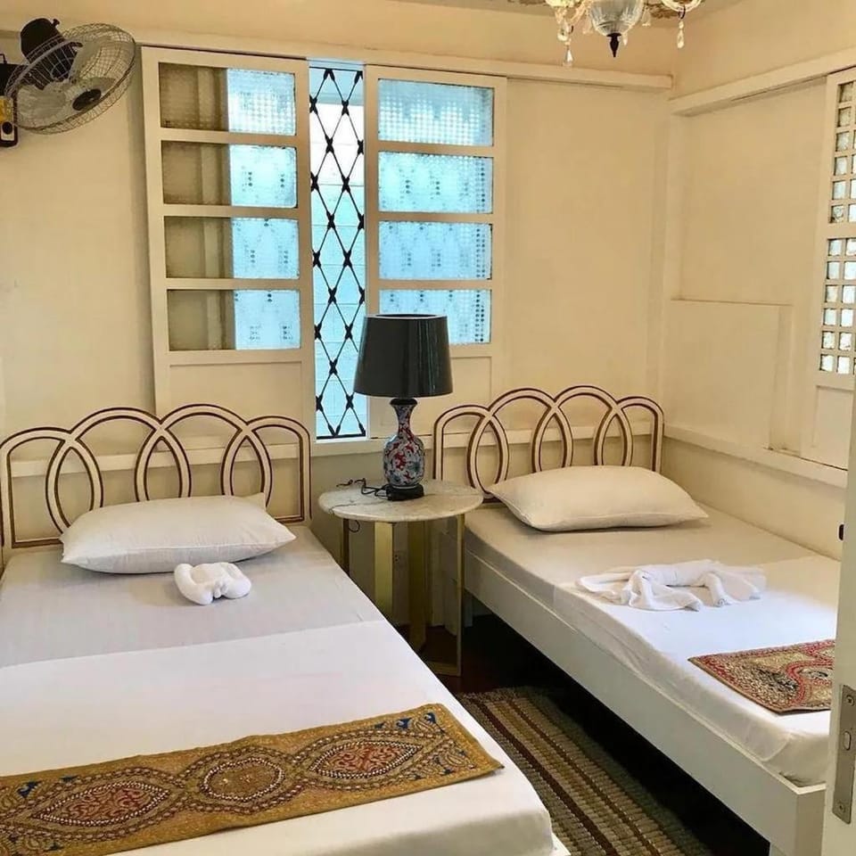 Courtyard Hotel Hotel in Pasay