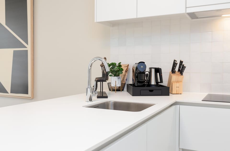 Coffee/tea facilities, Kitchen or kitchenette