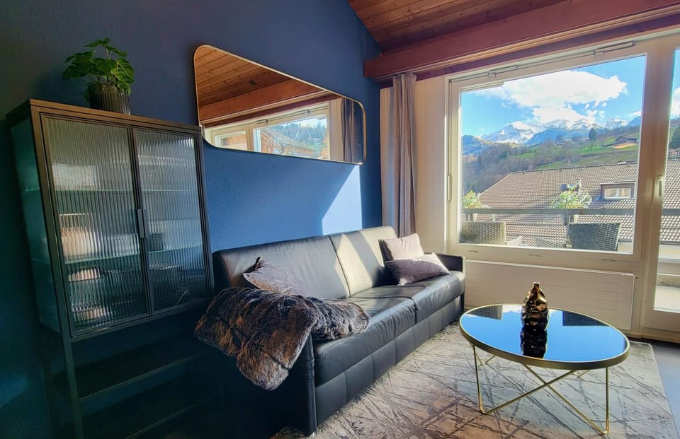 View (from property/room), Balcony/Terrace, Living room, Seating area