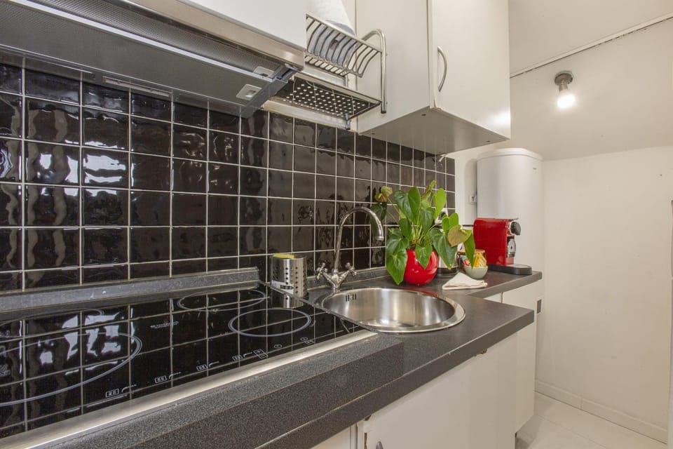 Coffee/tea facilities, Kitchen or kitchenette
