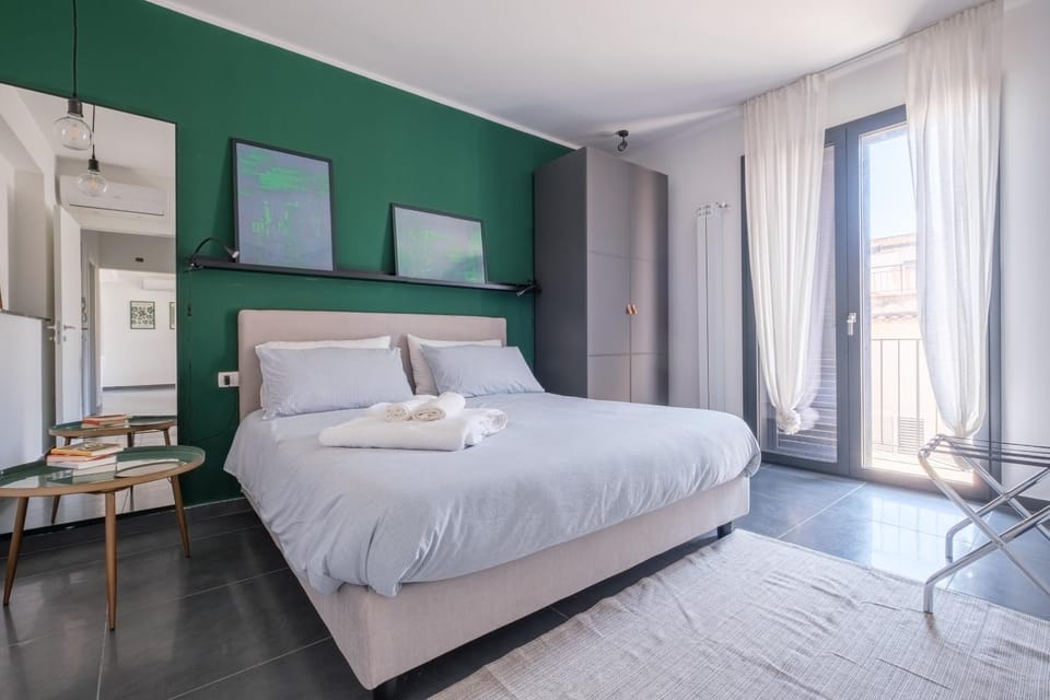 Living room, Bedroom