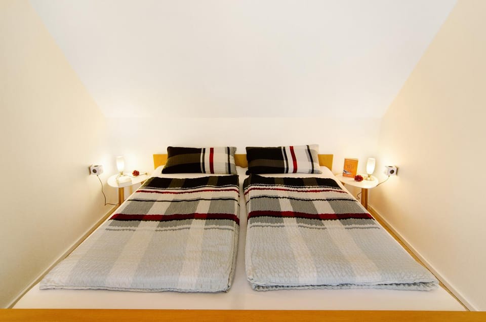 Living room, Bedroom