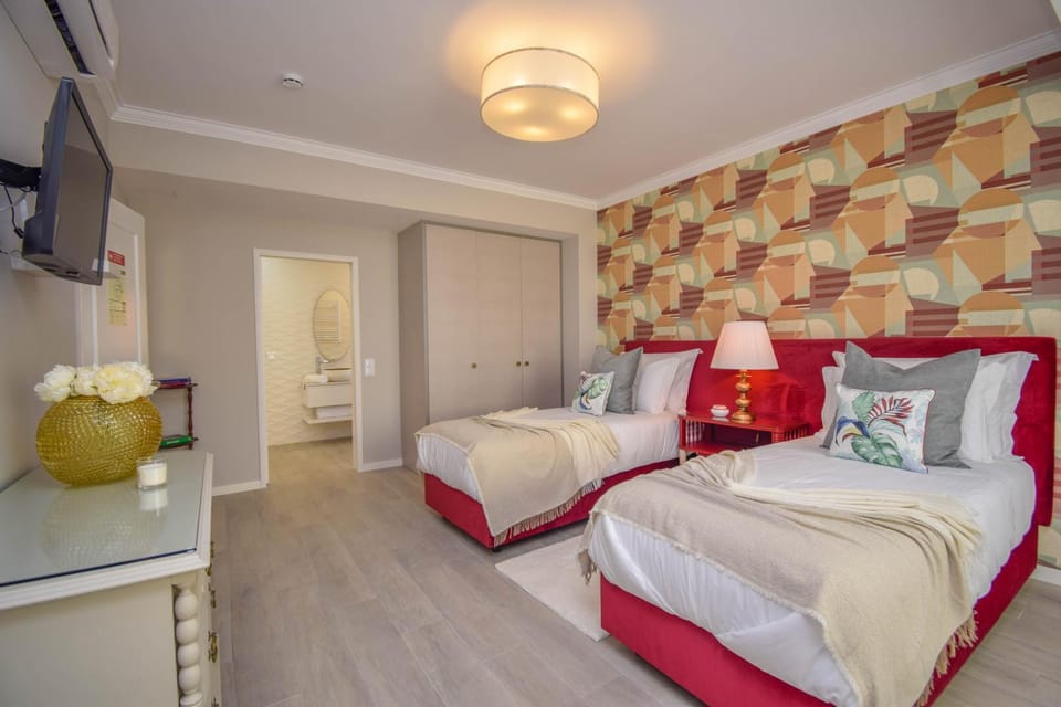 Bed, TV and multimedia, Photo of the whole room, Bedroom, air conditioner