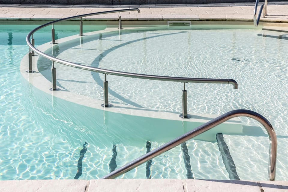 Pool view, Swimming pool