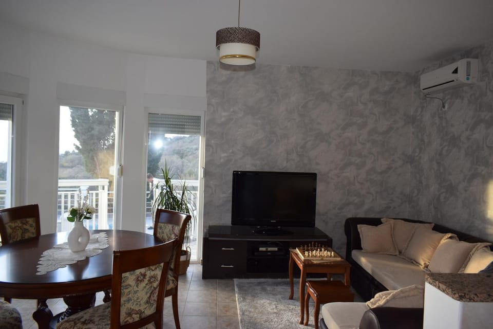 holiday home private villa with a pool Villa in Ulcinj Municipality