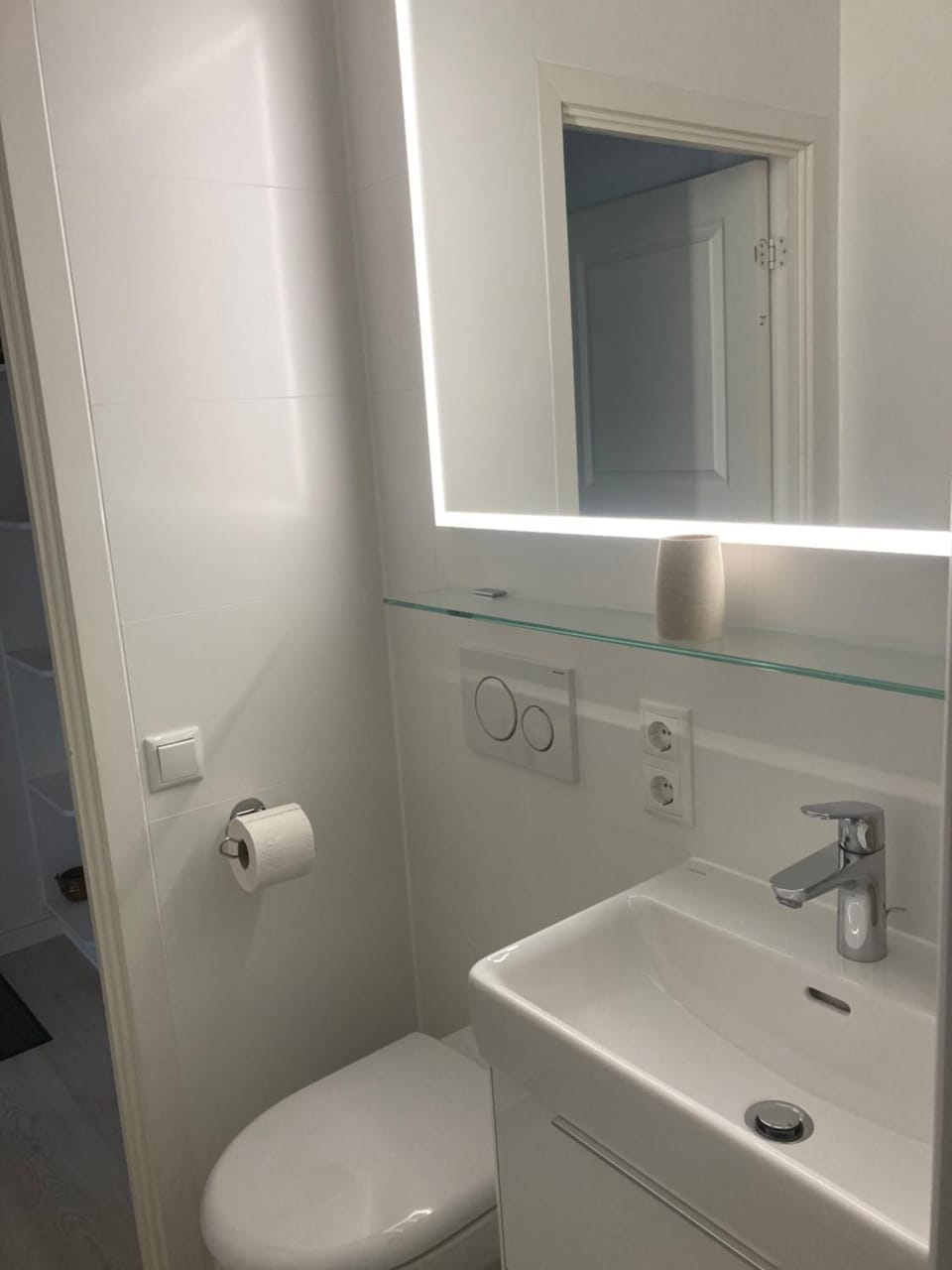Toilet, Bathroom