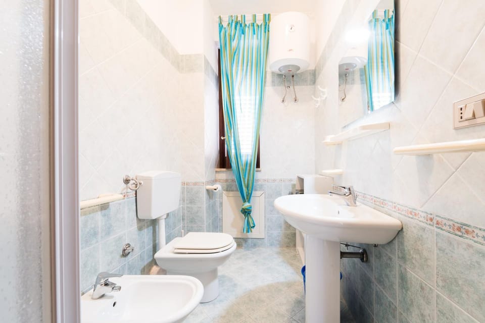 Shower, Toilet, Bathroom, bidet