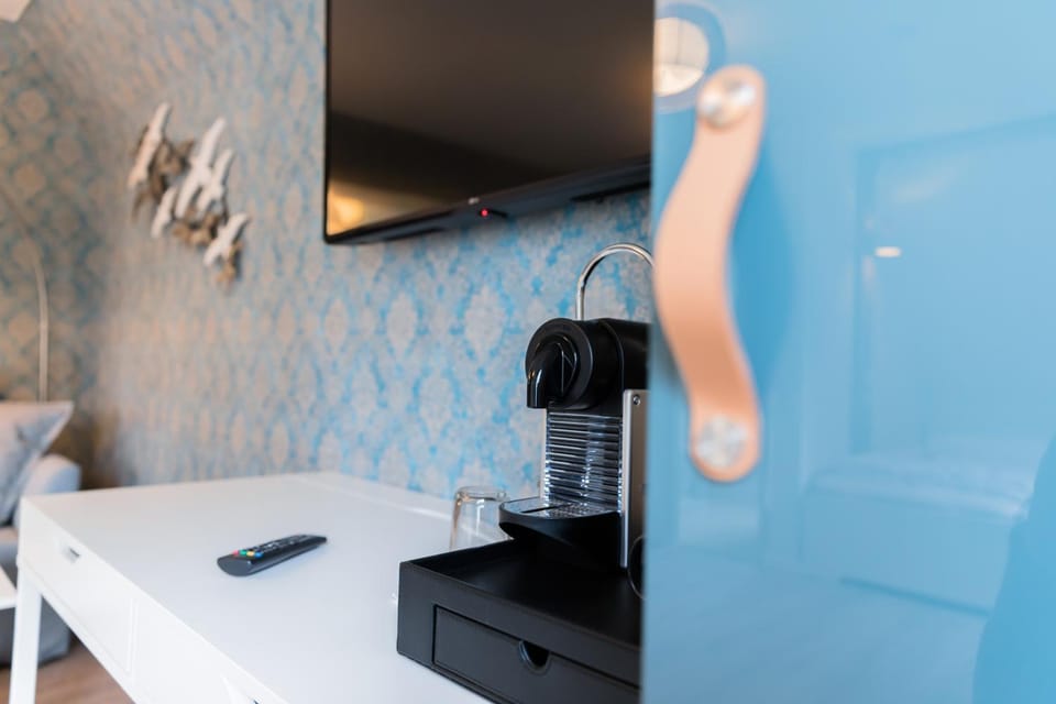 TV and multimedia, Coffee/tea facilities