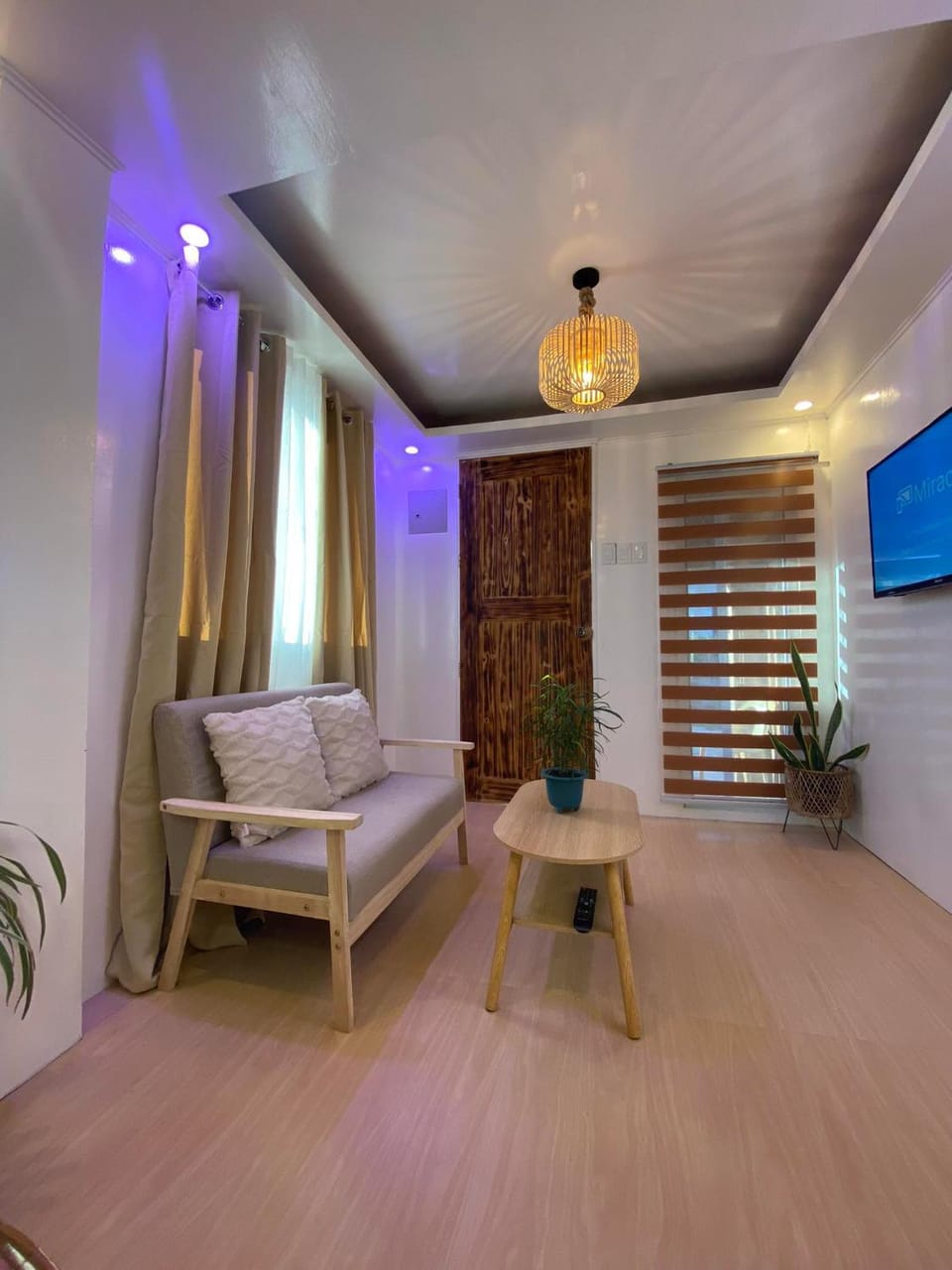 TV and multimedia, Living room, Photo of the whole room, Seating area