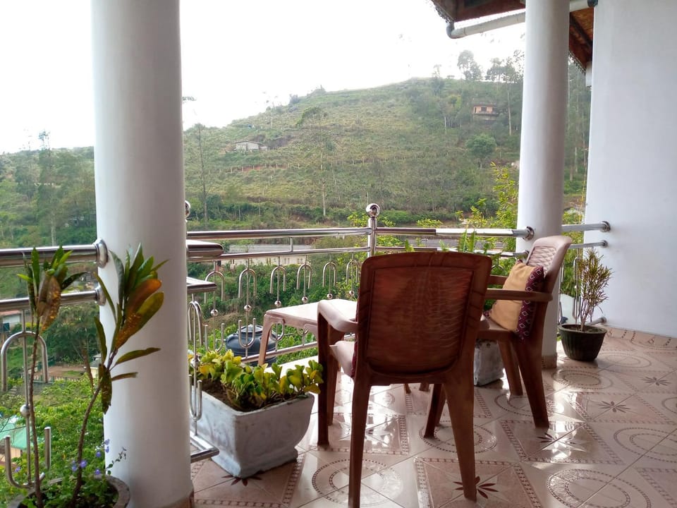 The Cozy B by Bawas Vacation rental in Uva Province, Sri Lanka