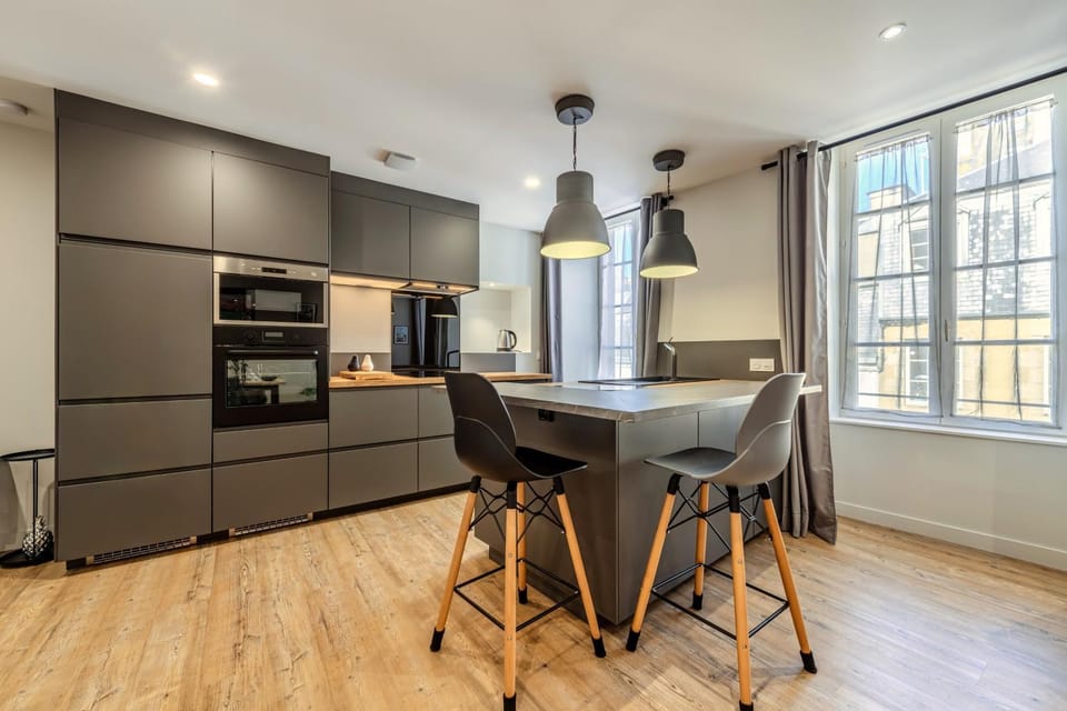 Kitchen or kitchenette, Living room