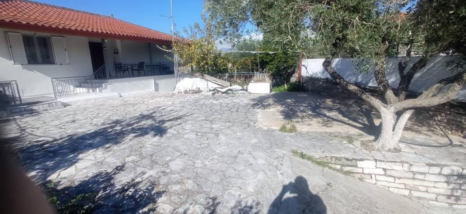 Yannoula's Family Home House in Vlorë County, Albania