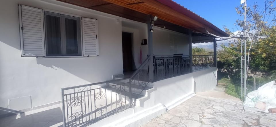 Yannoula's Family Home House in Vlorë County, Albania