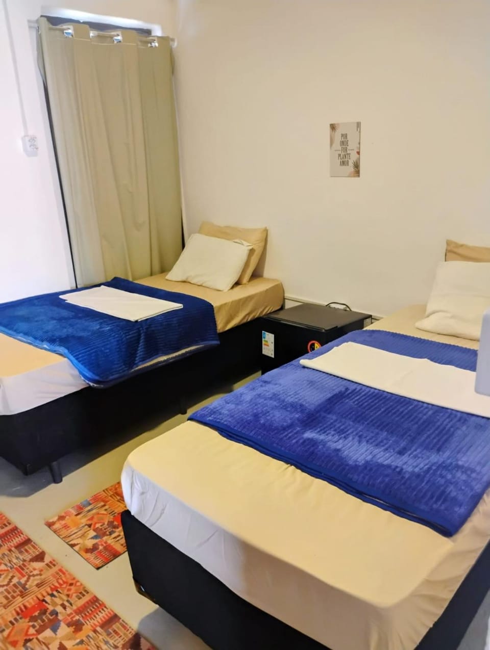 Bed, Bedroom, minibar