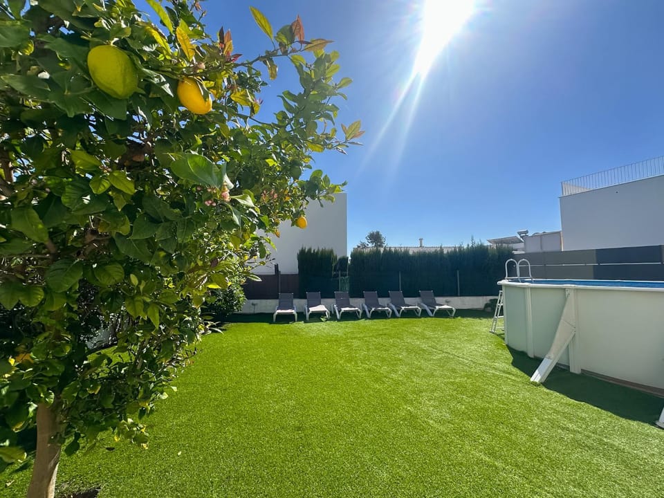 Garden, Garden view