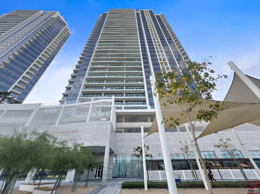 Comfortable Studio in Damac Hills Apartment in Dubai