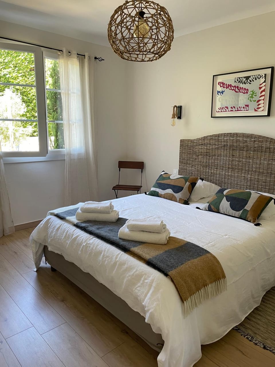 La Petite Rive - Les Oliviers House in Le Thor