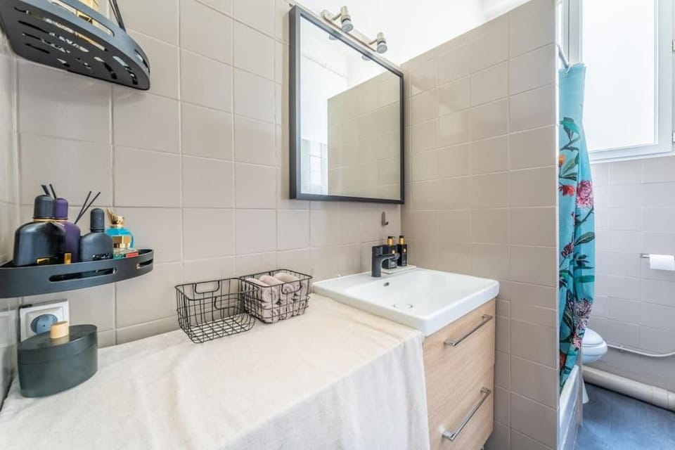 Appartement bien décoré du 17 ème arrondissement Apartment in Paris