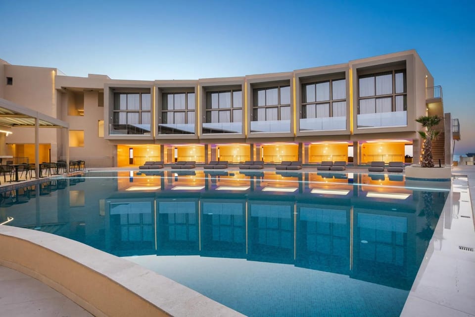 Property building, sunbed