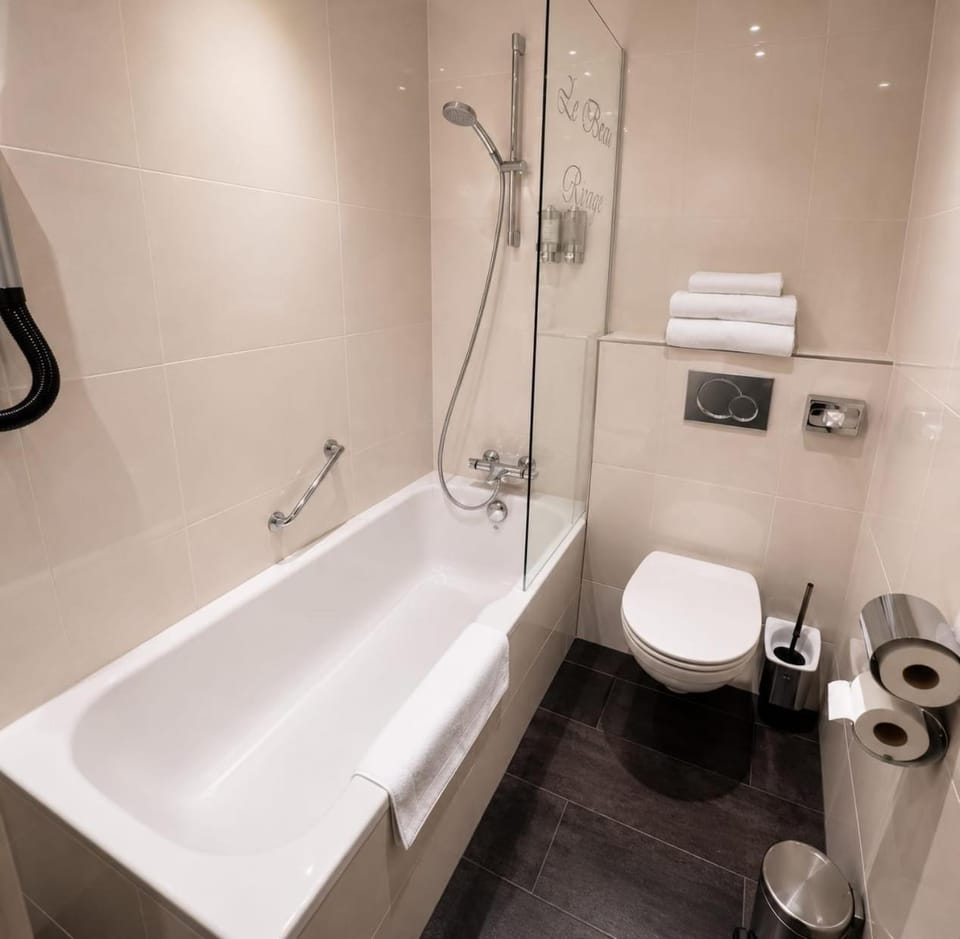 Hotel Le Beau Rivage Hotel in Middelburg