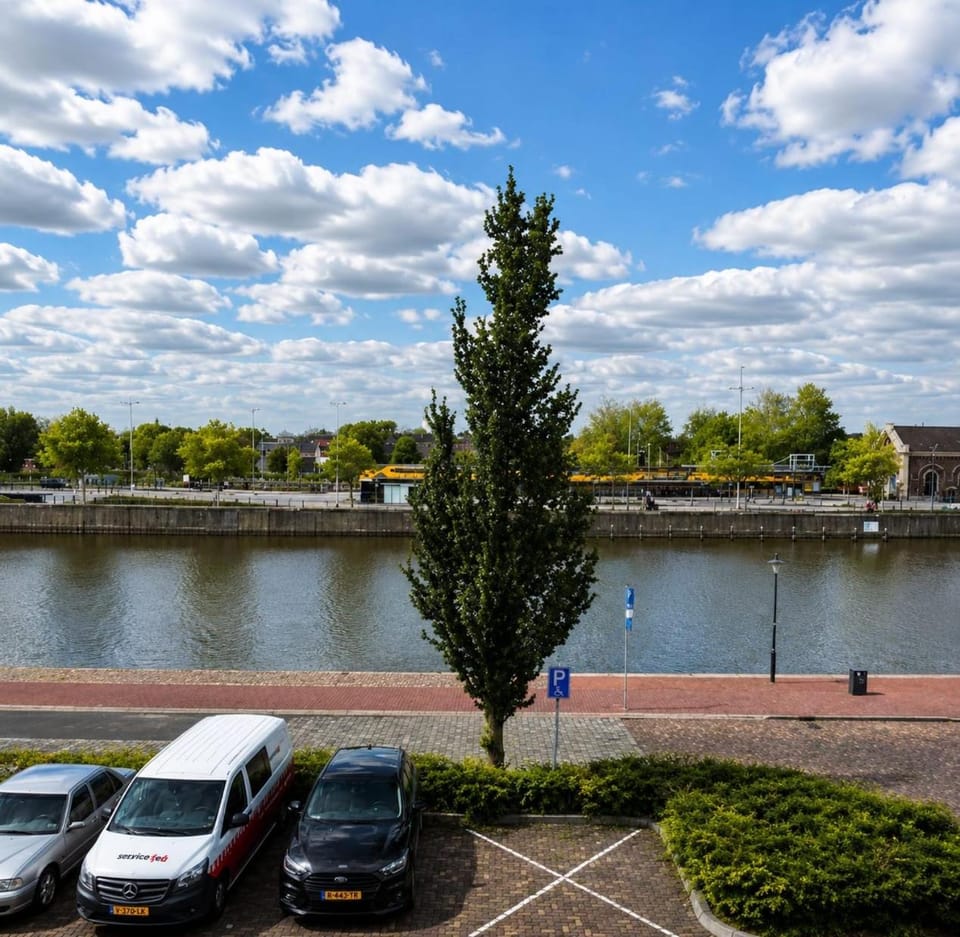 Hotel Le Beau Rivage Hotel in Middelburg