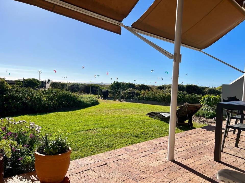 Patio, Garden, Garden view, Sea view