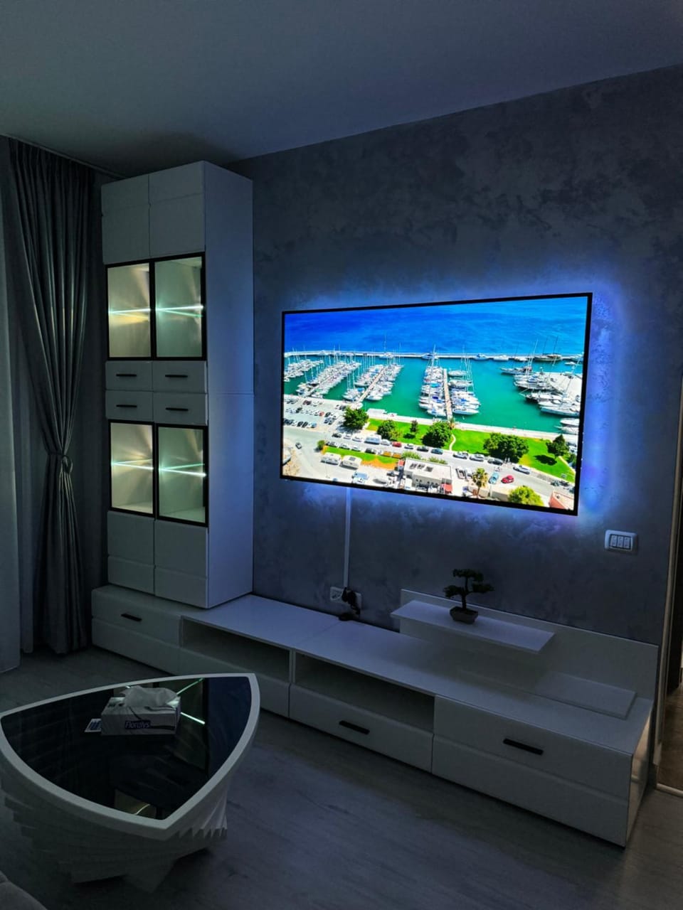 Emerald Serenity Apartment in Bucharest